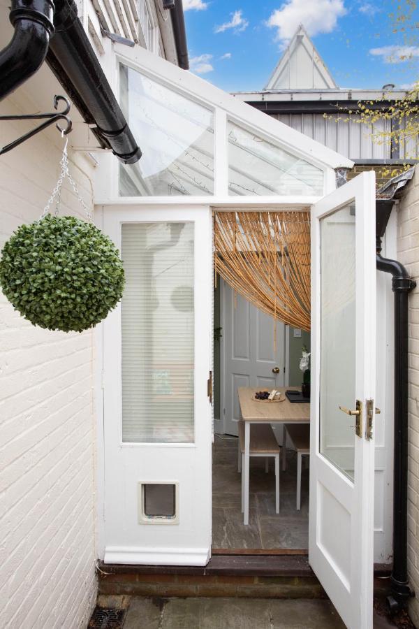 The Nest Canterbury -Central-Ultra Wifi Dış mekan fotoğraf
